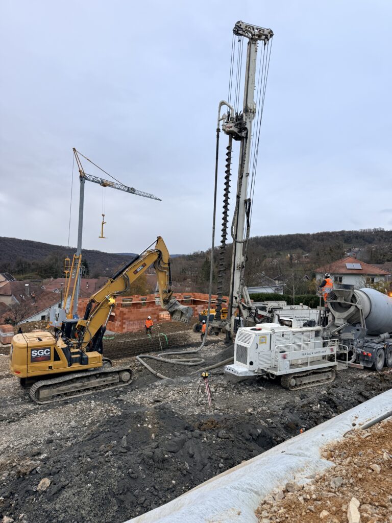 4F8A7A87-FFD9-4F52-8EE5-E479B618D184